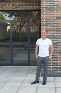 Me ofrezco a Mujeres, Parejas Liberales