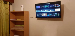 TV-HABITACION-PEQUENA-SPARTV