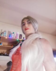SARAY una chica trans latina sensual en PONFERRADA