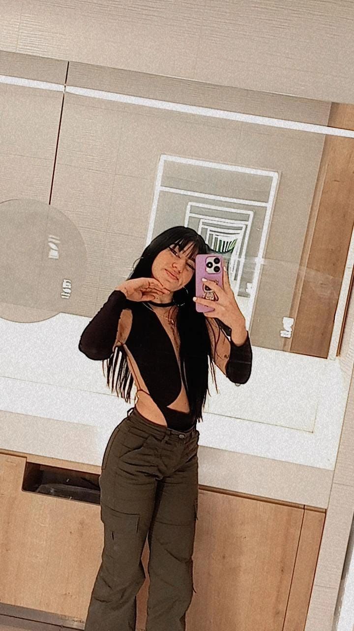 Juli Encanto y Elegancia: Tu Compañía Perfecta