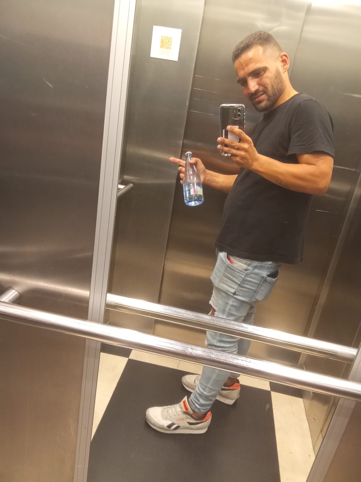 Chico jovencito para chicos y chicas