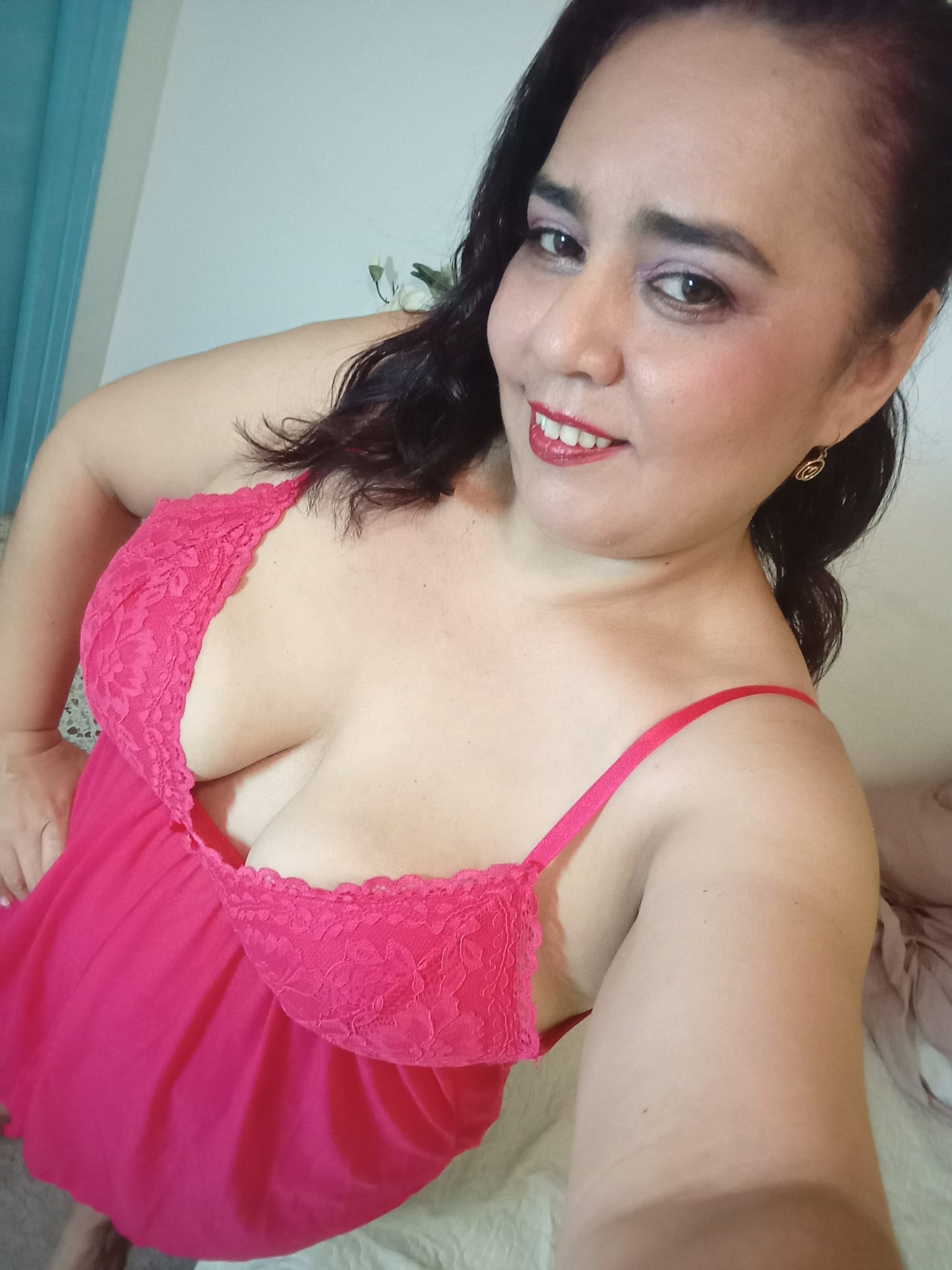 FOGOSA Y CON BUEN TRATO! IMPLICADA A TOPE! VEN A DISFRUTAR! LINDA LATINA EN VALLADOLID