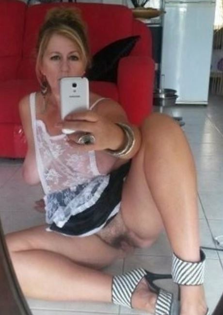 QUIERO UN GUARRO PARA FOLLAR