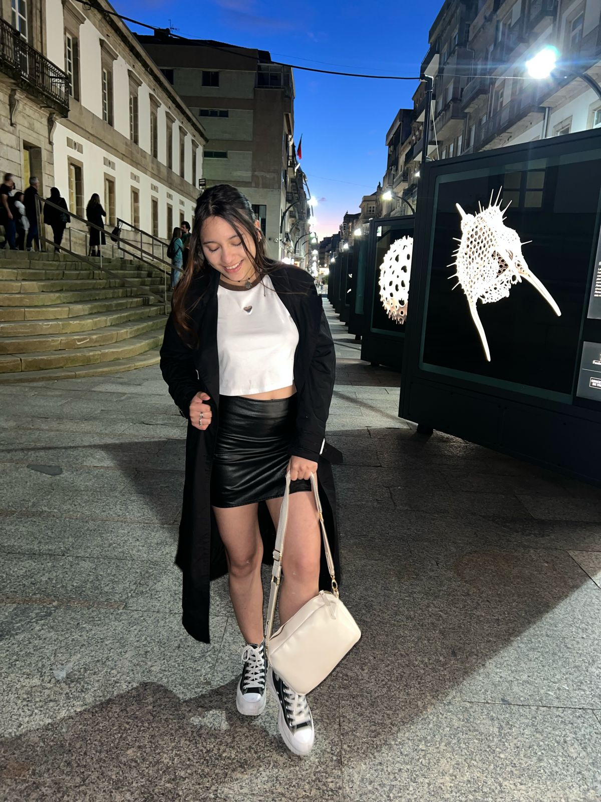 Divertida y encantadora! apúntate a pasarlo bien!