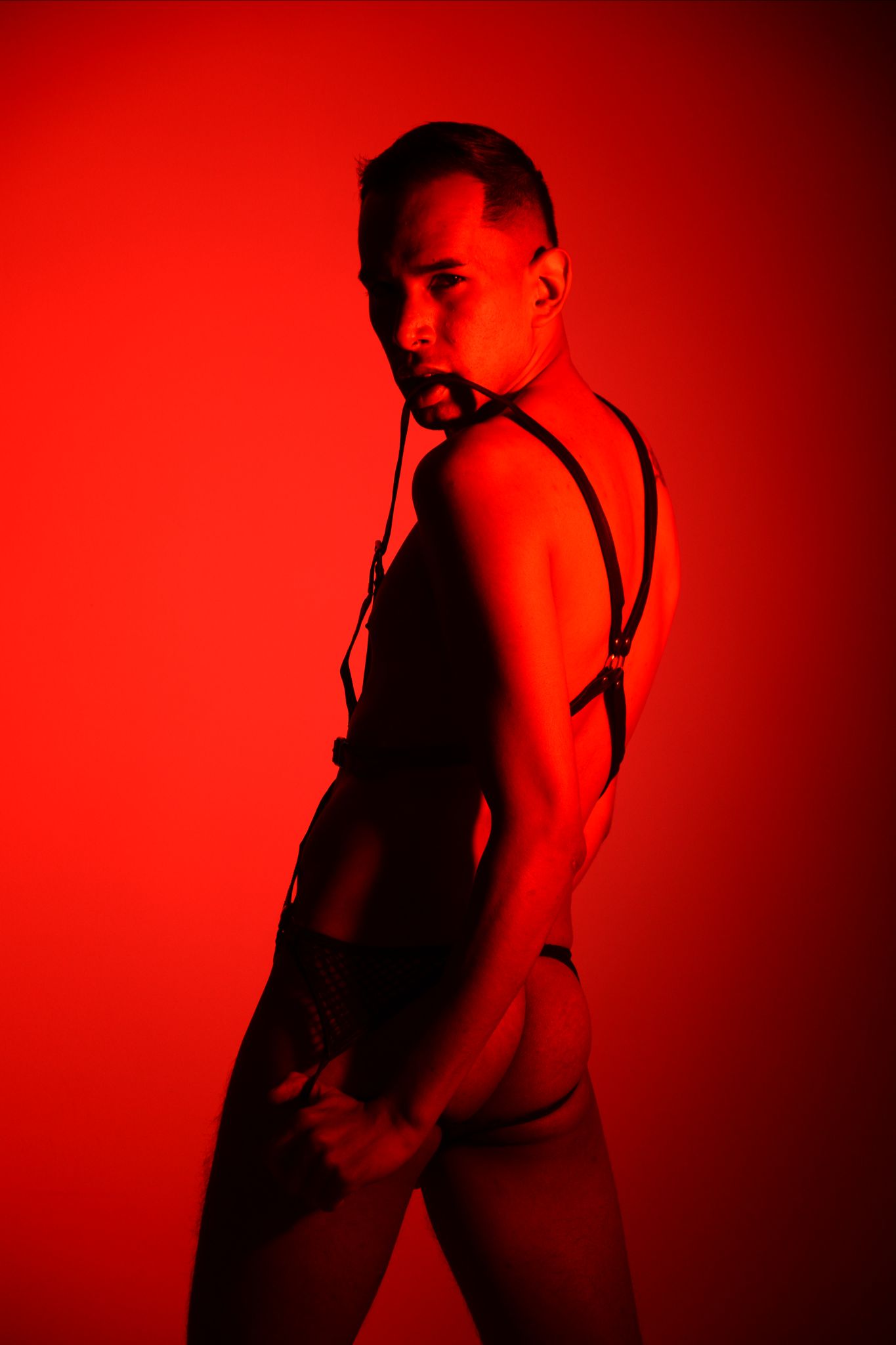 AQUI PASIVO SUMISO COMPLACIENTE