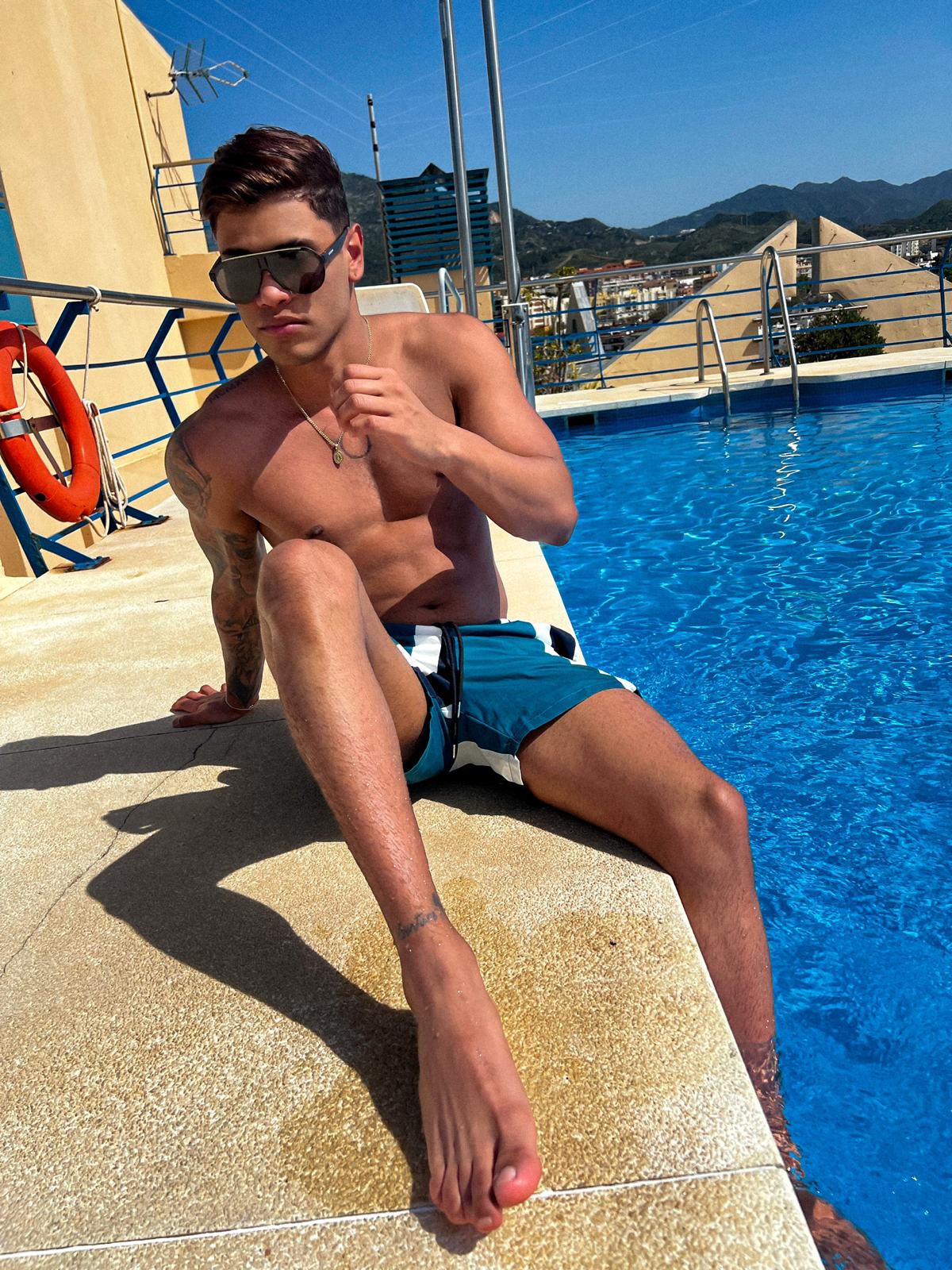 JAVIER!! ERECCIONES POTENTES Y DURADERAS! CHICO EN MARBELLA