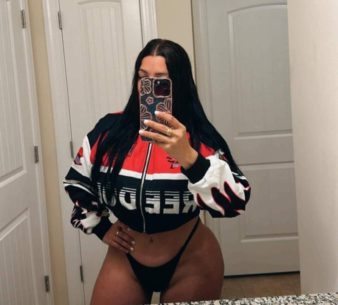 Lorena, novedad en Marbella!! latina ardiente para tus fantasías!