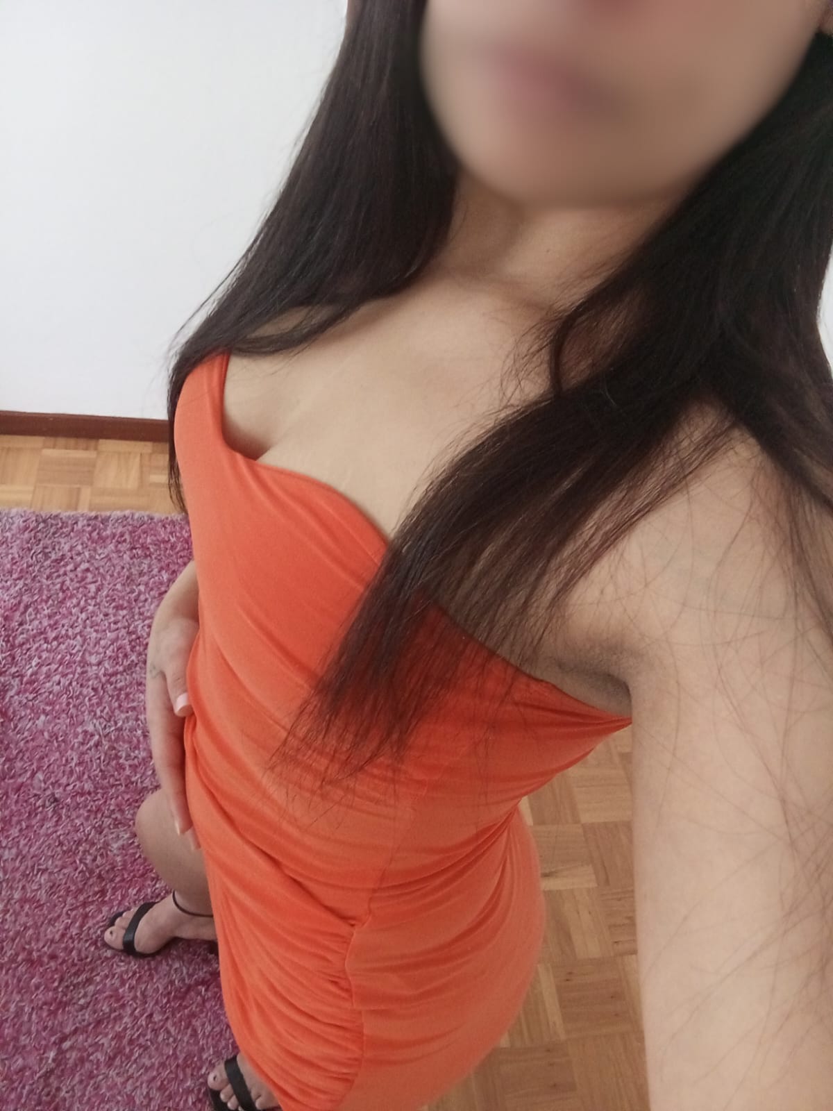 jovencita brasileña nueva en CORUÑA