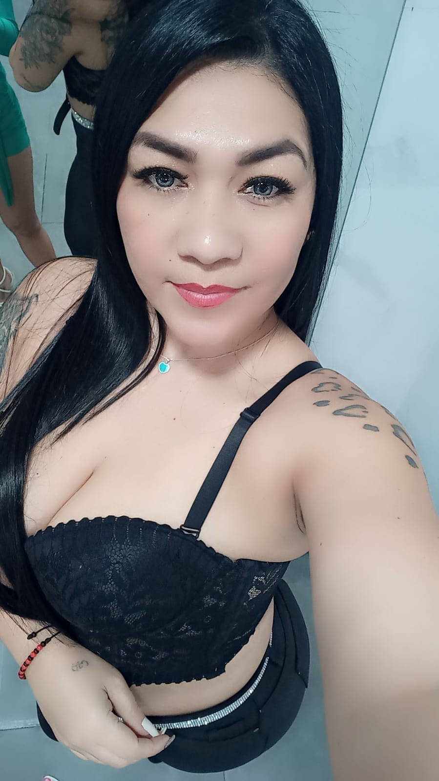 LATINA CALIENTE CON GANAS ARANJUEZ