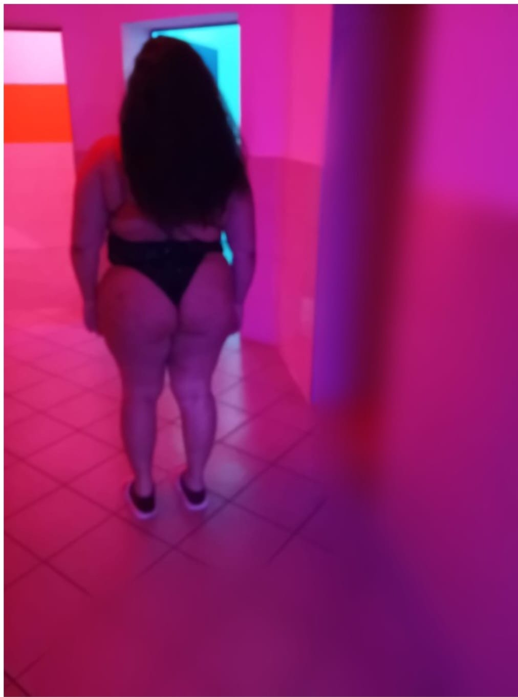 MIA BELLA CUBANA LLENA DE FOGOSIDAD LUJURIA