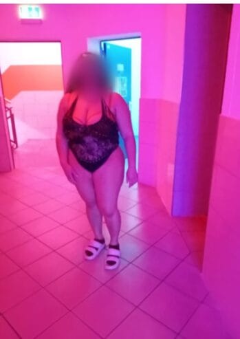 MIA BELLA CUBANA LLENA DE FOGOSIDAD LUJURIA