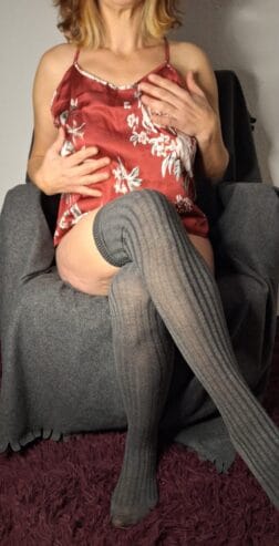 Madurita casada Videos y videollamadas squirting s