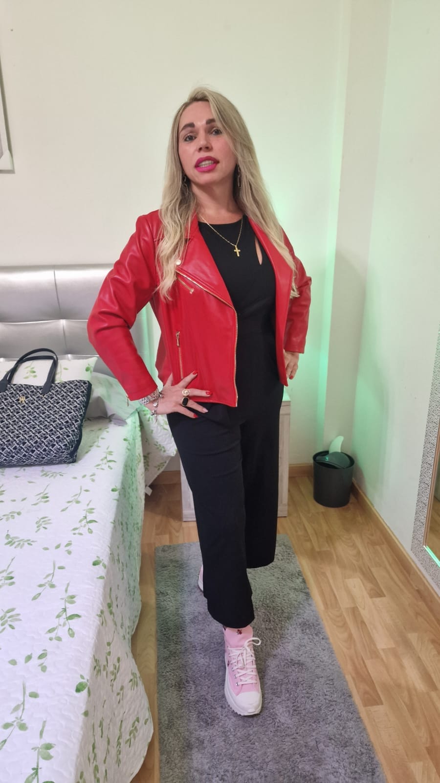 TRANS SENSUAL Y JUGUETONA EN PONTEVEDRA!