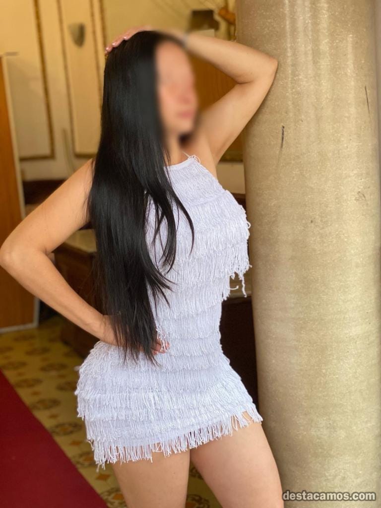 LATINA JUGUETONA DISPONIBLE! en PONTEVEDRA