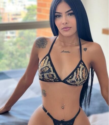 CRISTAL PRECIOSA JOVEN Y PASIONAL