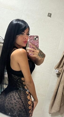 CRISTAL PRECIOSA JOVEN Y PASIONAL