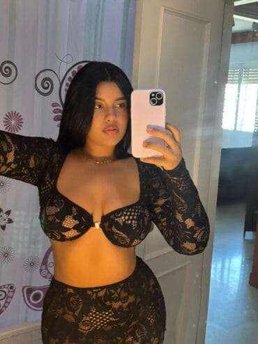 SOFIA DIVERTIDA ATRACTIVA CON GANAS DE CONOCERTE