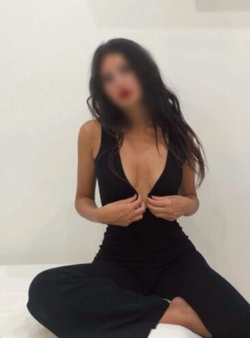 JOVENCITA CARIÑOSA NUEVA EN LEON! 24H!
