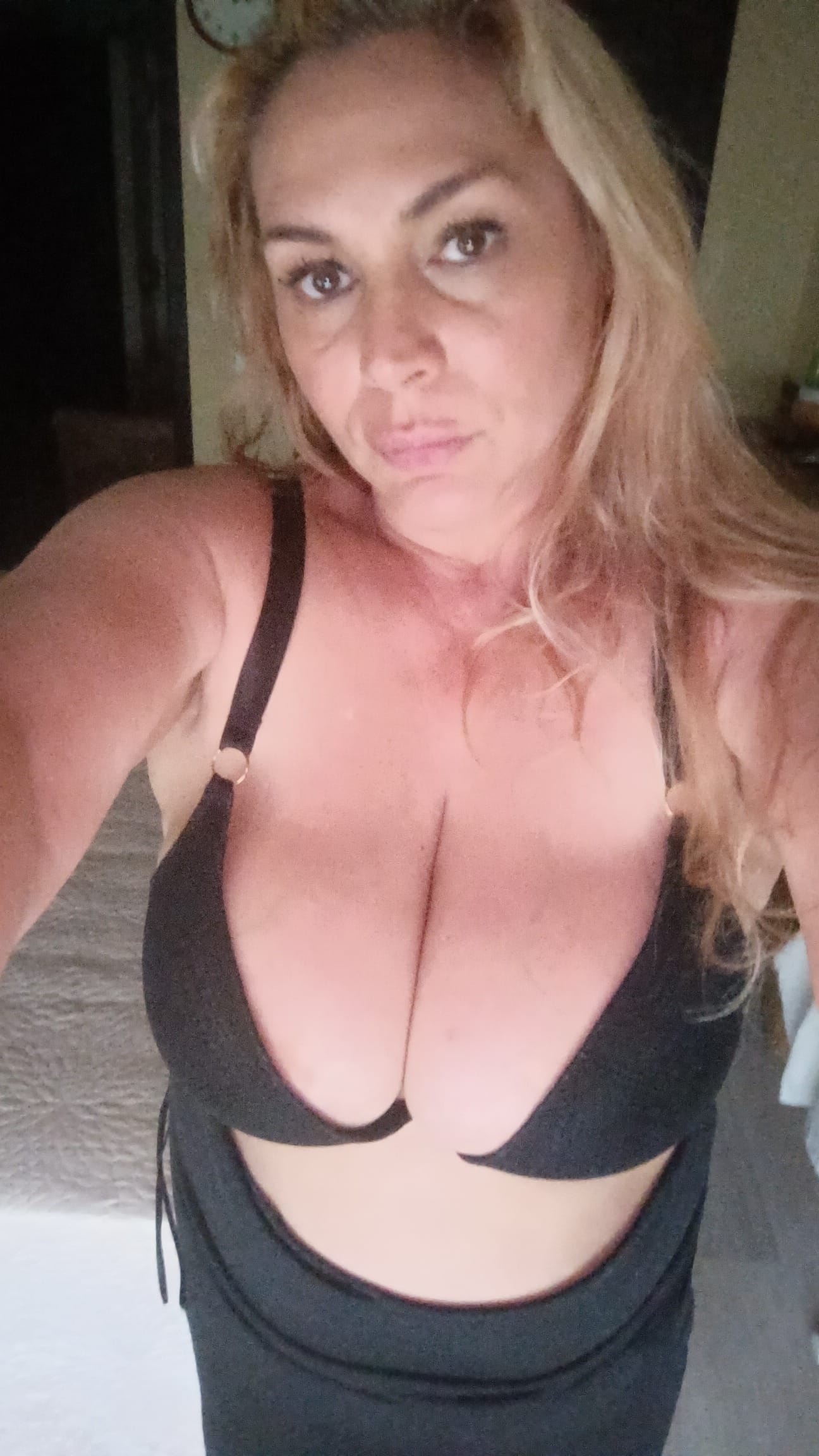 Martha española morboso cariñosa muy complaciente