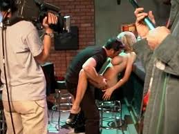 Reclutamiento para el rodaje de una película porno