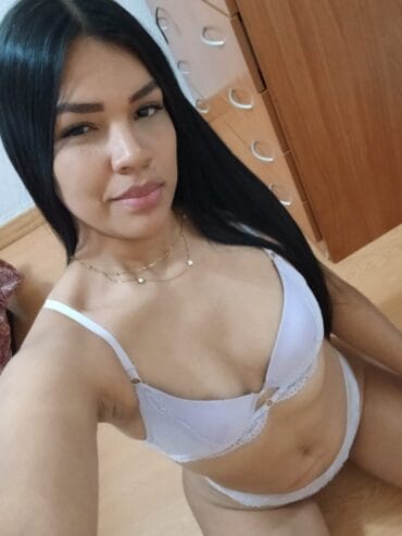 CAMILA NUEVA EN SEVILLA ATRACTIVA Y CARIÑOSA
