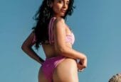 LATINA MELOSA Y CARIÑOSA EN PLAYA D’EN BOSSA