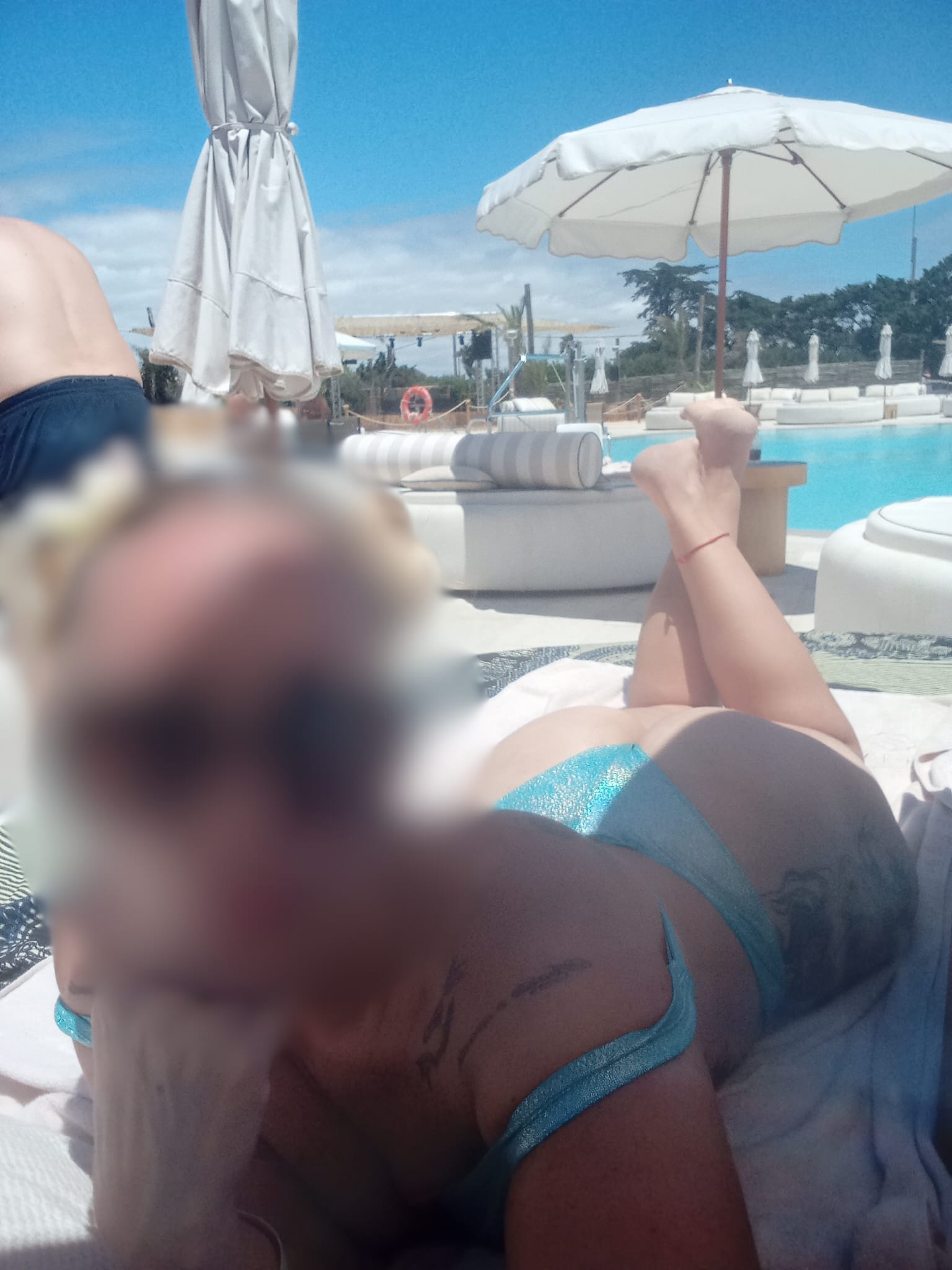 ESPAÑOLA ATREVIDA Y CON GANAS DE DISFRUTAR EN CHICLANA