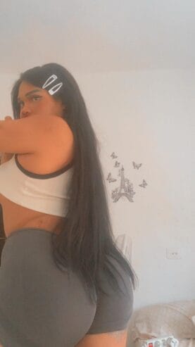 PRECIOSA JOVENCITA TRANS MUY FEMENINA Y CARIÑOSA
