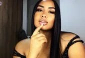 JOVEN SEXY Y TRAVIESA PRECIOSA COLOMBIANA