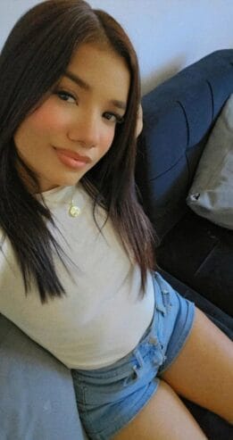 SEXY JOVENCITA QUE BUSCA DIVERSIÓN EN MÓSTOLES