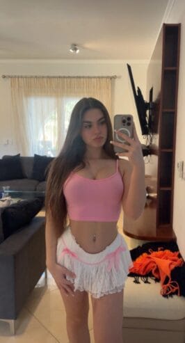 Disponible mis amores