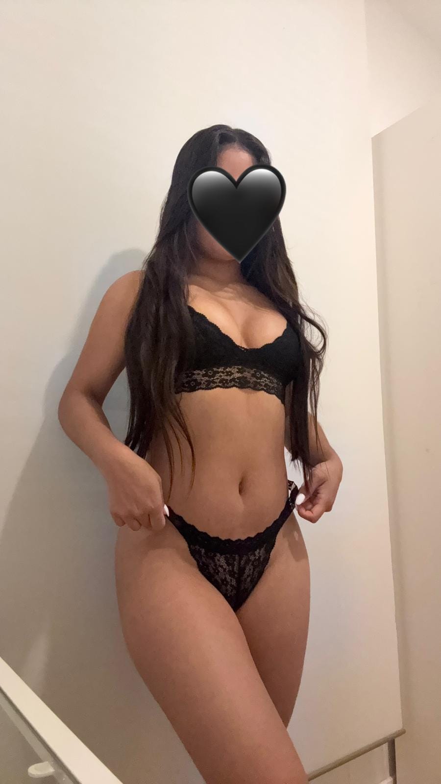 ESCORT TENTADORA Y CARIÑOSA CON CUERPITO EXQUISITO