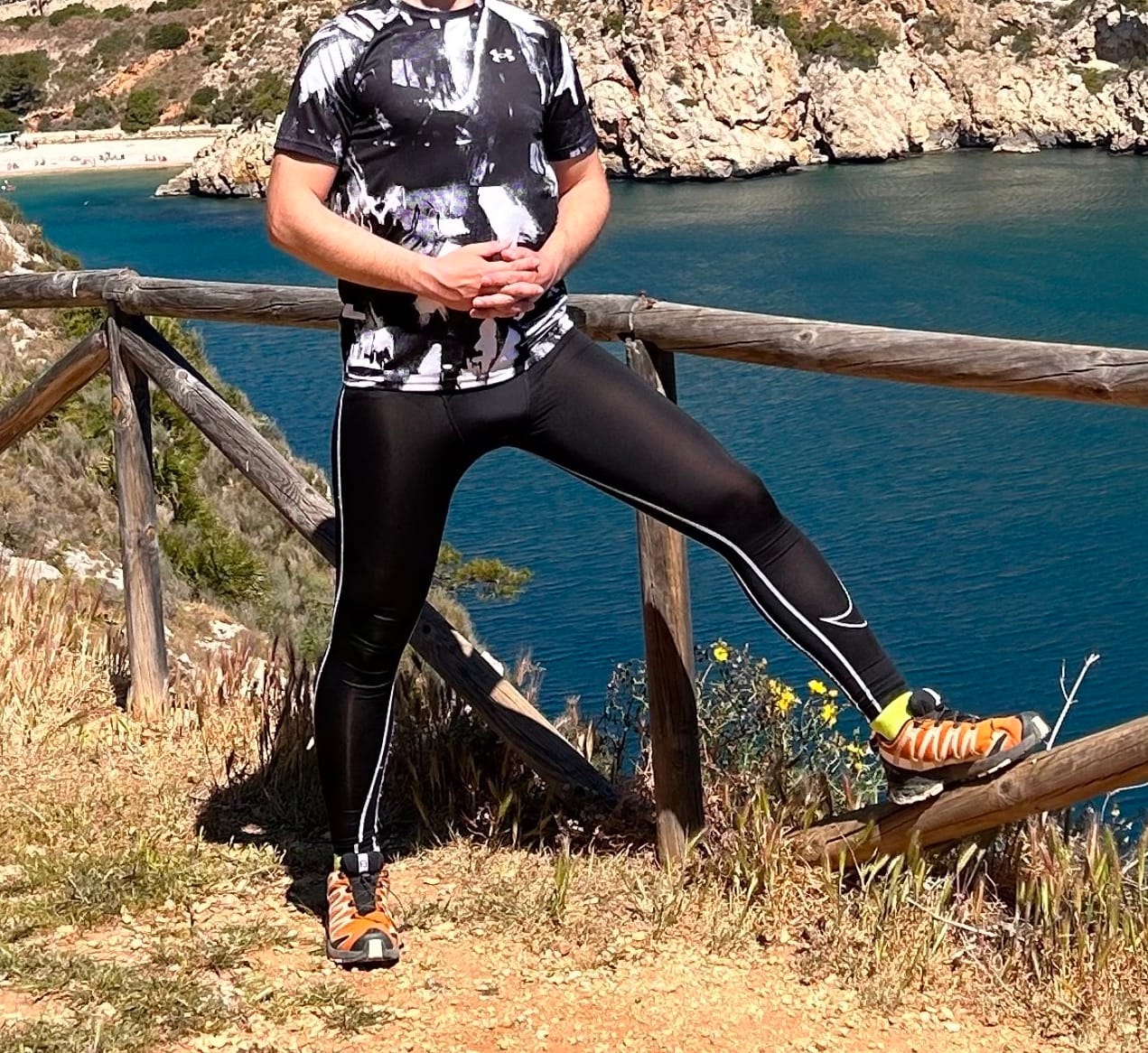 BUSCO CHICA PARA AYUDA ECONOMICA DE 18 A 35 AÑOS