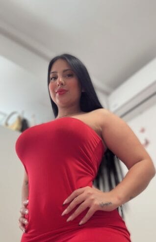 ISABELLA PASIONAL Y ENTREGADA EN ZARAGOZA