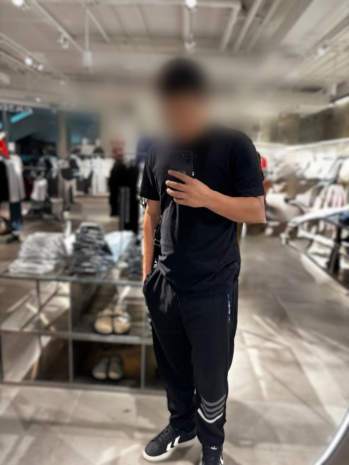 ✨ NOVEDAD — VALENTINO PARA HOMBRES Y MUJERES