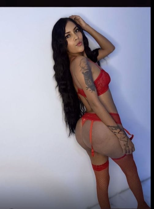 CORAL PRECIOSA JOVENCITA NUEVA EN SEVILLA🔥🔥❤️