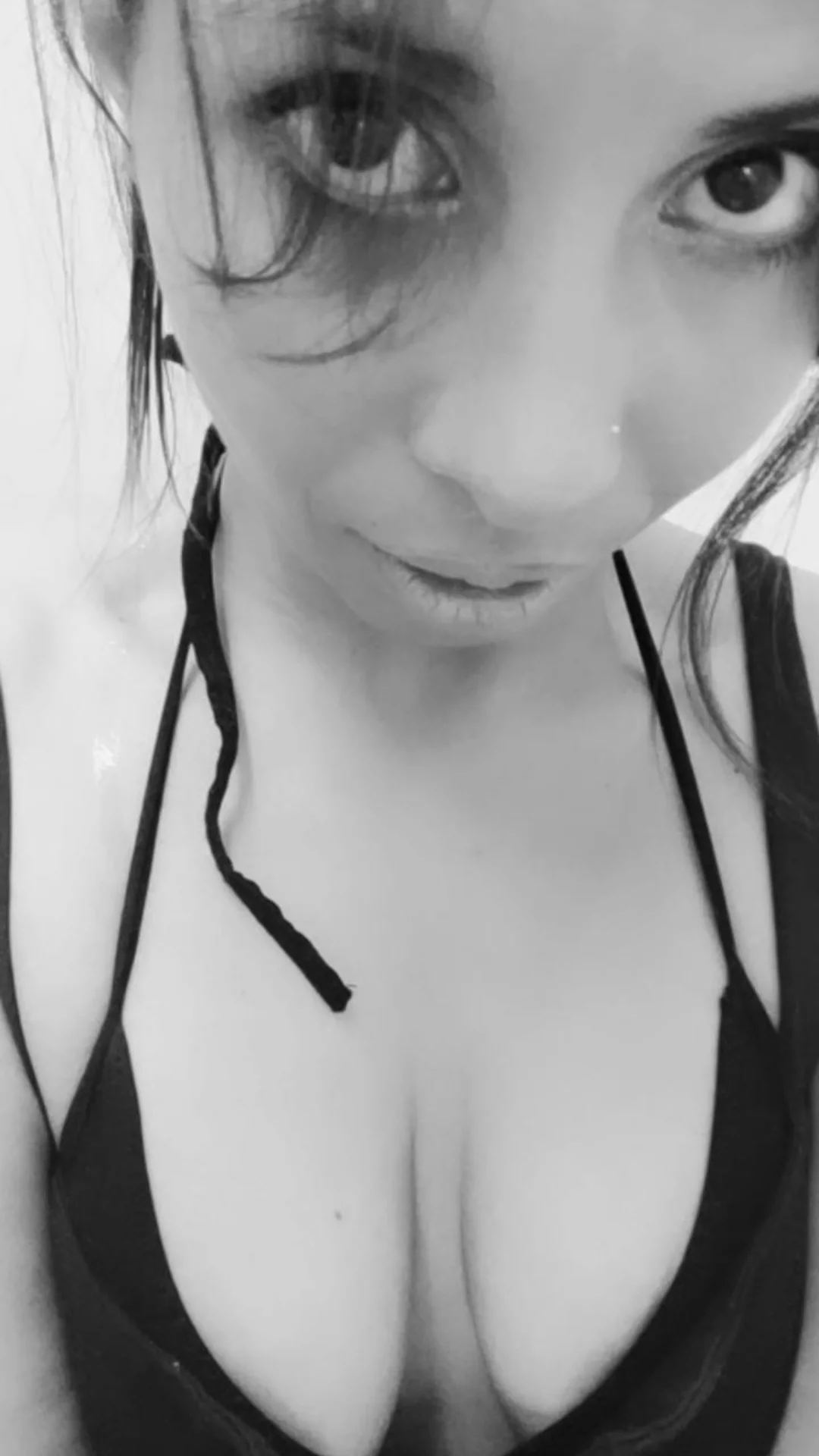 Lua masaje sensual y amante de la naturaleza vibra