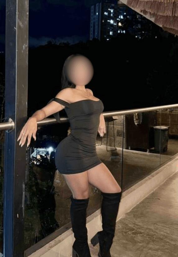 LATINA SENSUAL Y CARIÑOSA HUERCAL OVERA