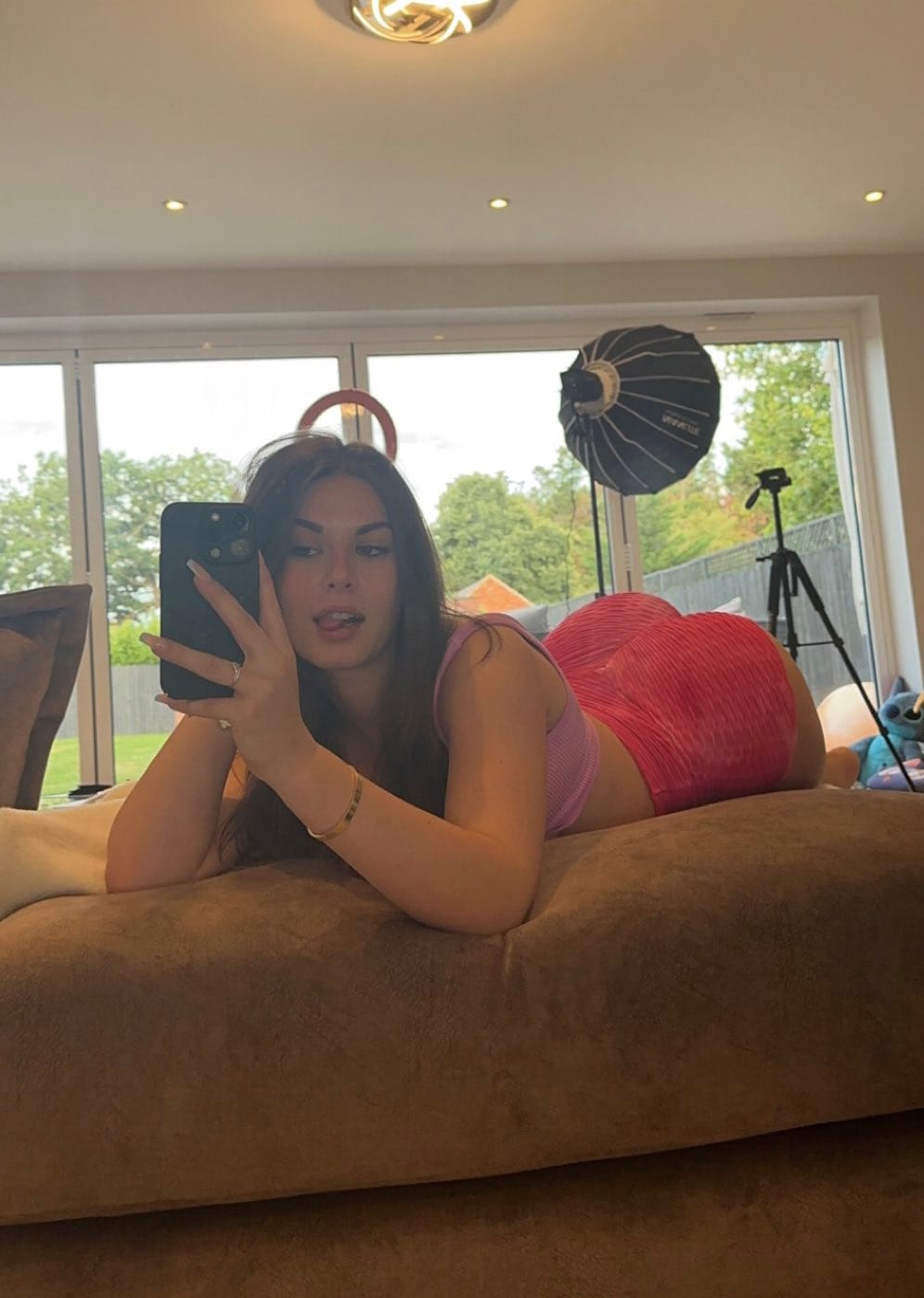 Estoy disponible para un encuentro sexual discreto