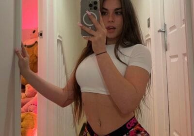 GIMt21uXwAAX2Kz.jpg_large