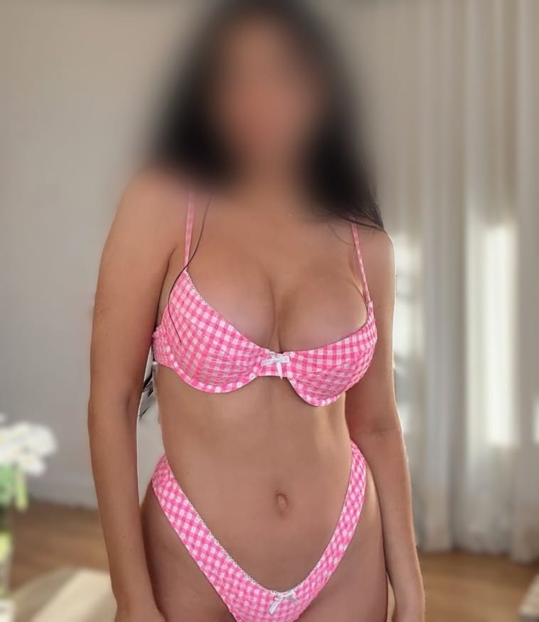 🔥 SOLO PARA MENTES ATREVIDA SOFIA EN LA ZENIA