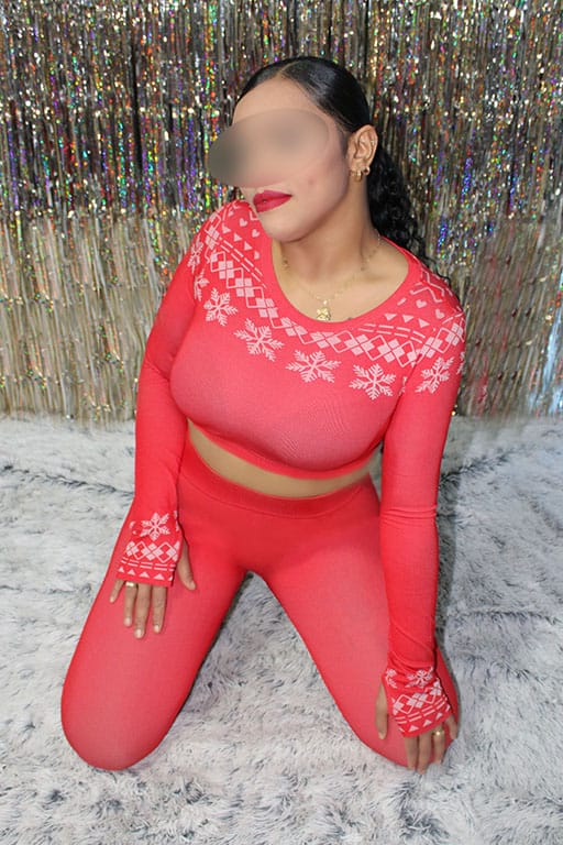 Jade: Fuego Caribeño y Mirada Atrevida!!