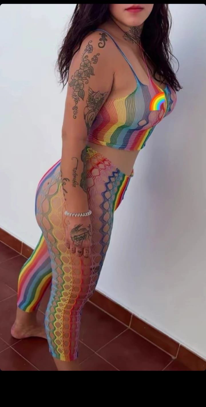 ARDIENTE JUGUETONA PISO Y SALIDAS FUERTEVENTURA!