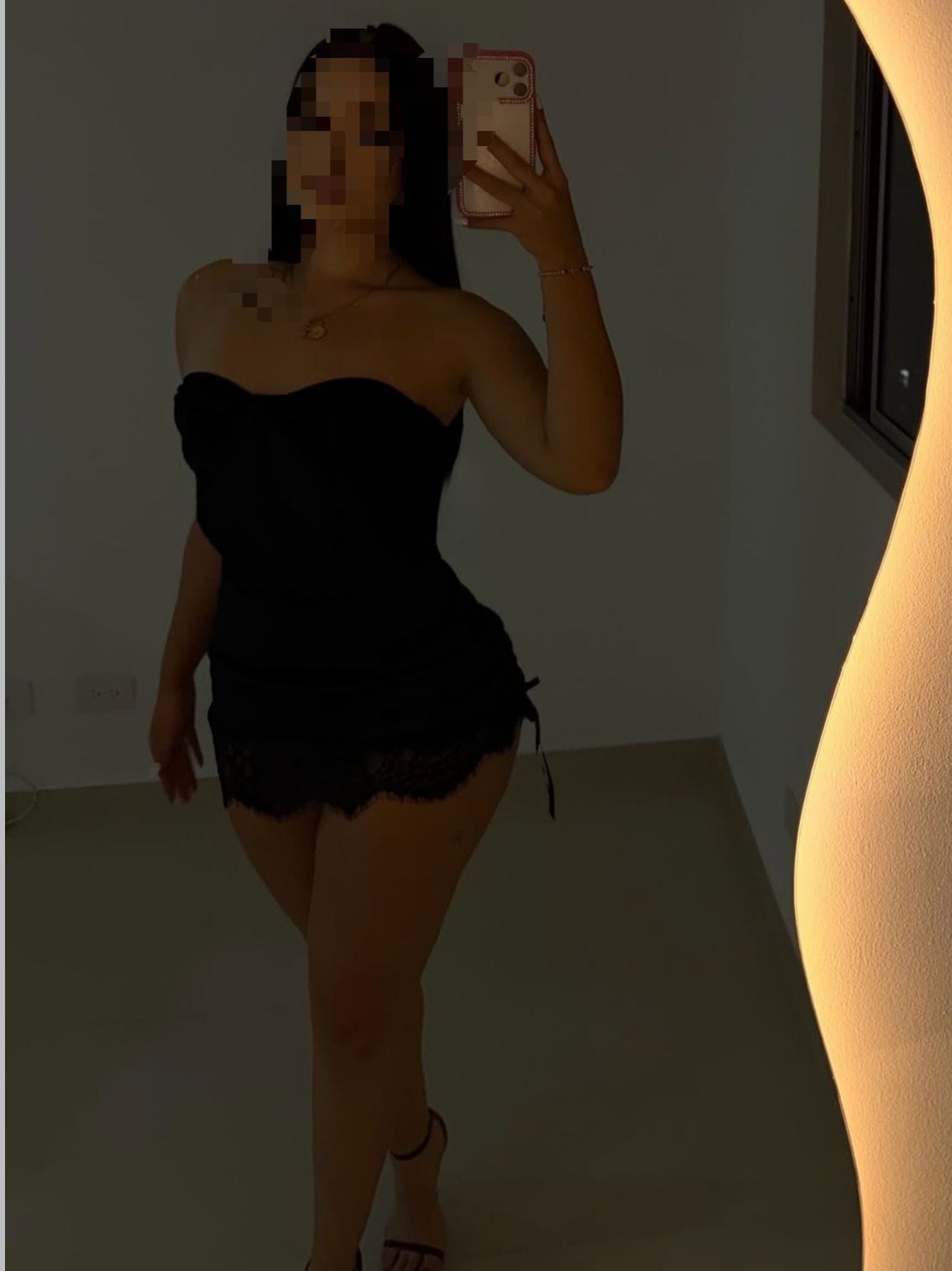 JOVENCITA LATINA FIESTERA A TOPE! 24H! LEON