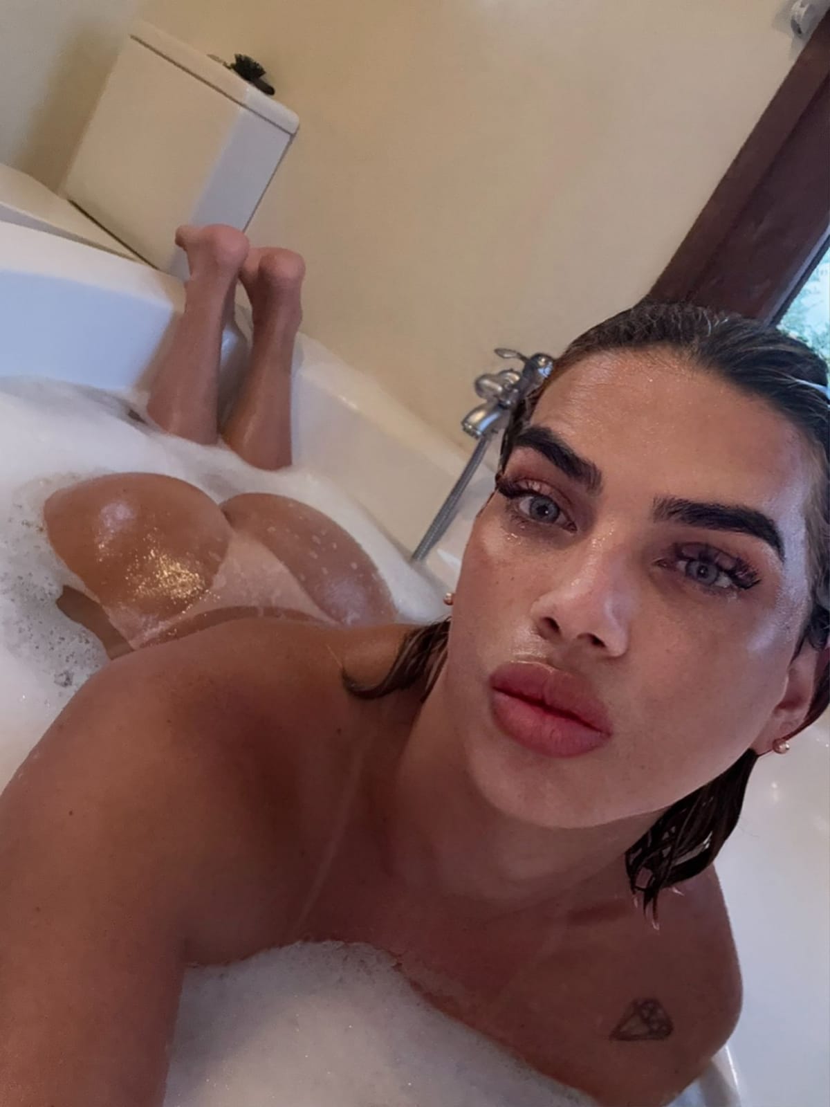 la rubia real luxury sexy  SEVILLA!