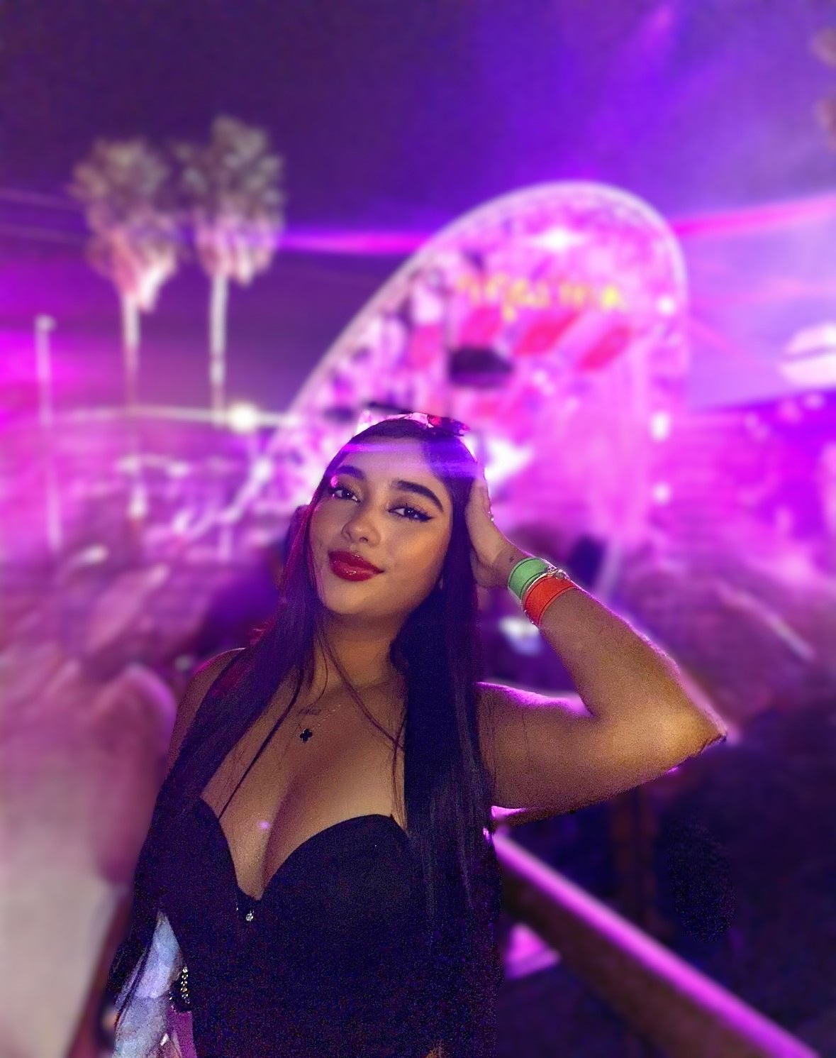 SEXY Y TRAVIESA EN EMPURIABRAVA