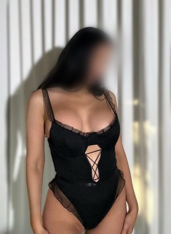 SOFIA ATREVIDA ATREVIDA💦 EN LA ZENIA ORIHUELA COS