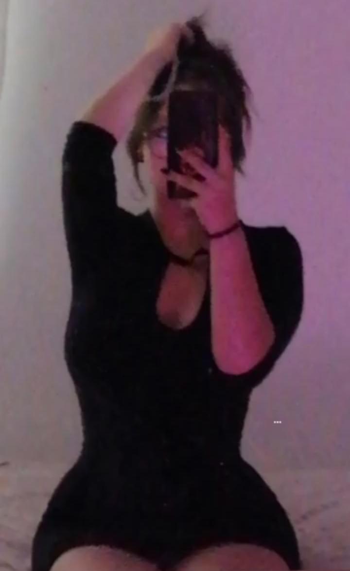 LUNA! JOVENCITA CARIÑOSA NUEVA EN ELDA