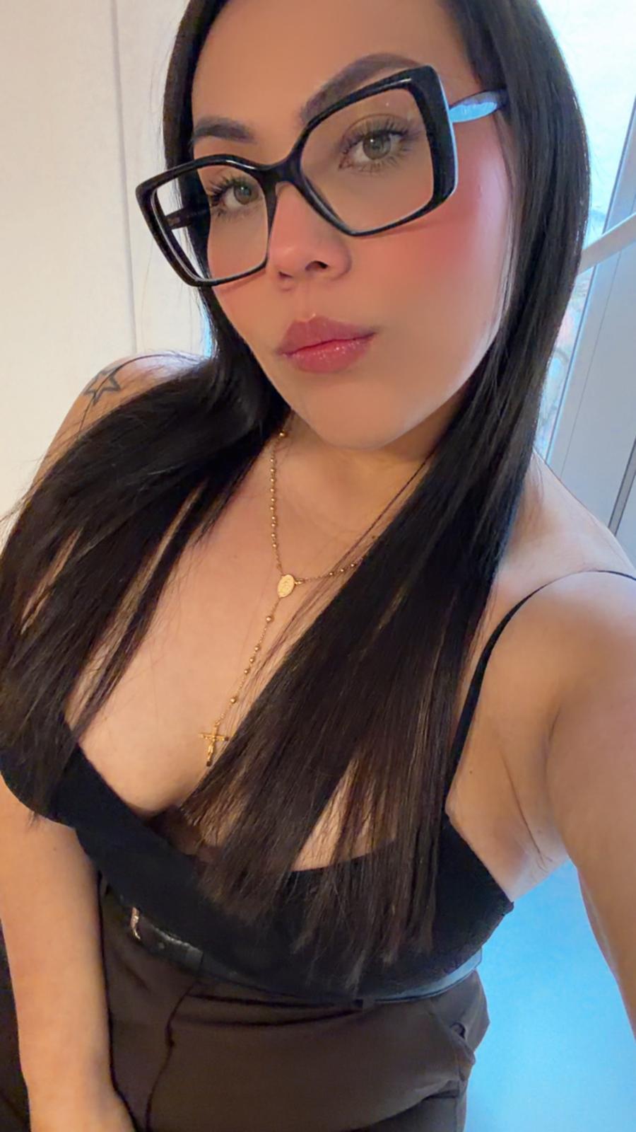 LAURA TRAVESURA Y COMPLICIDAD EN ZARAGOZA