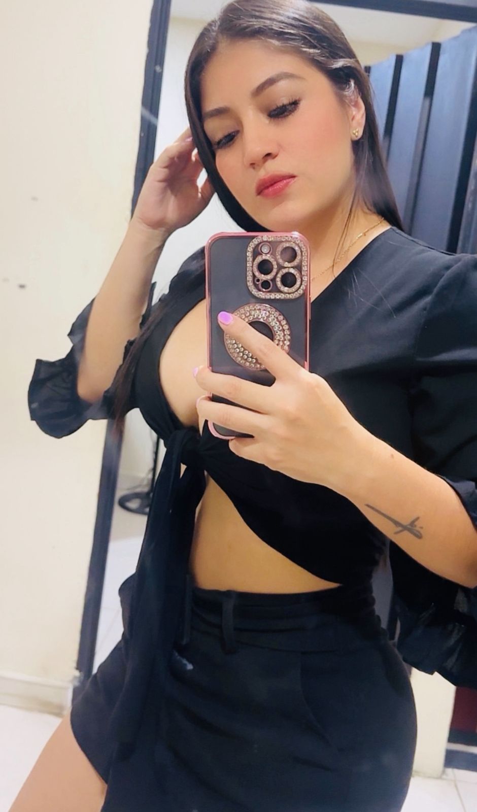 SALOME CON GANAS DE JUGAR EN LOS CRISTIANOS